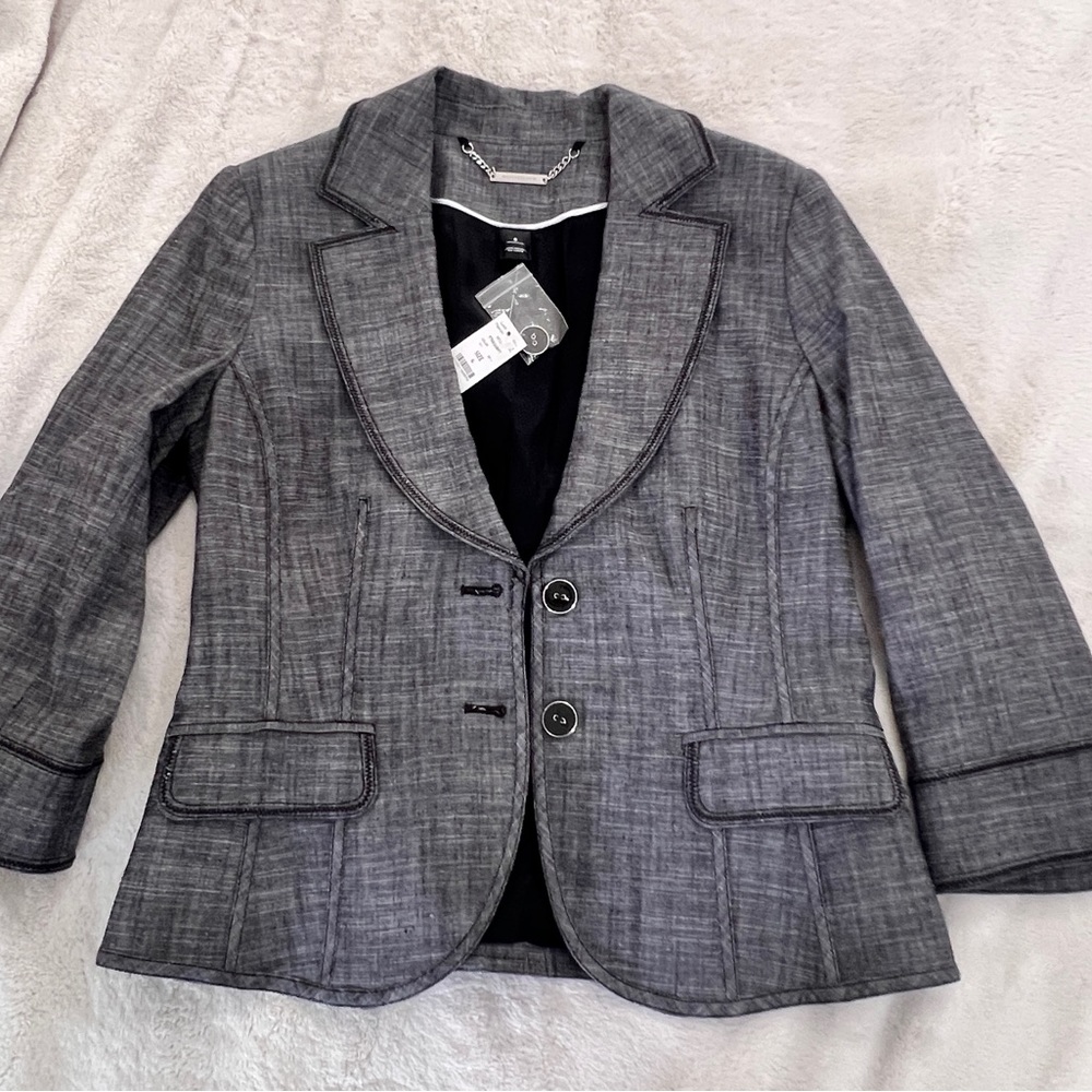 Suit jacket